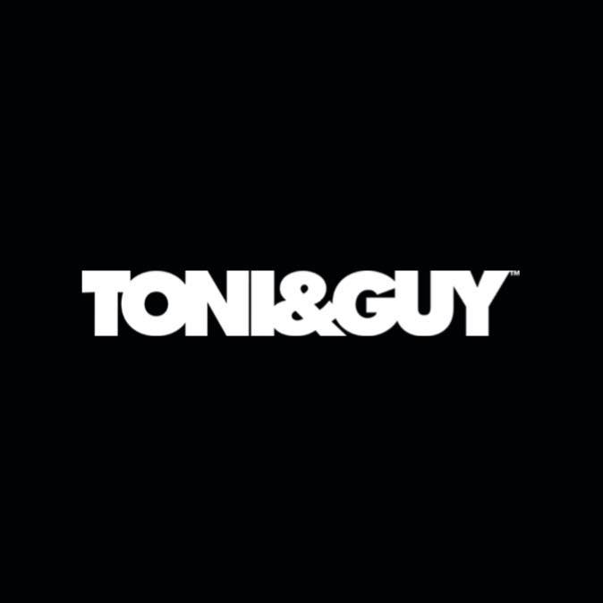 Carbon Antistatic Comb 06800 Toni&Guy