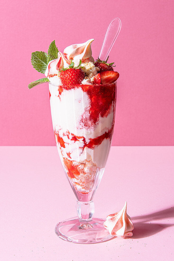 Boots Strawberry Sundae Shower Gel