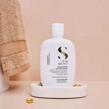 Semi di lino illuminating low shampoo