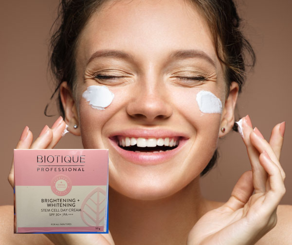 Biotique Professional Brightening+Whitening Stem Cell Day Cream SPF30+
