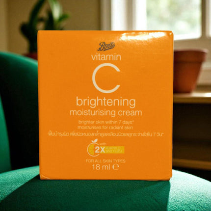 Boots Vitamin C brightening moisturising cream 15ml