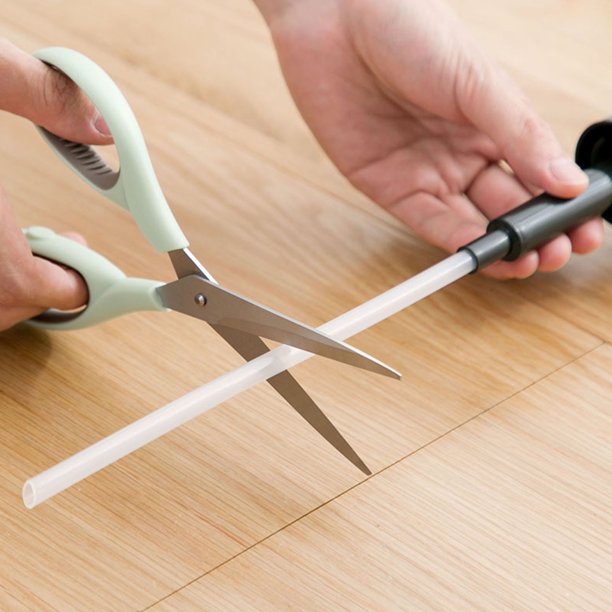 Bomba dosificadora para champú y acondicionador